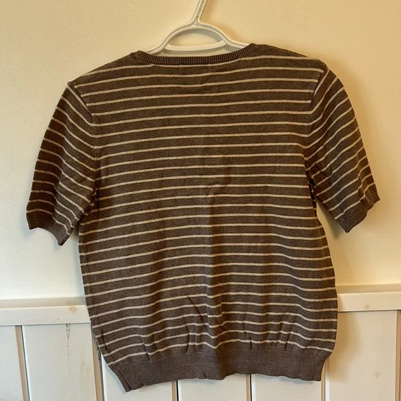 H&M basic medium tee - Picture 3 of 3